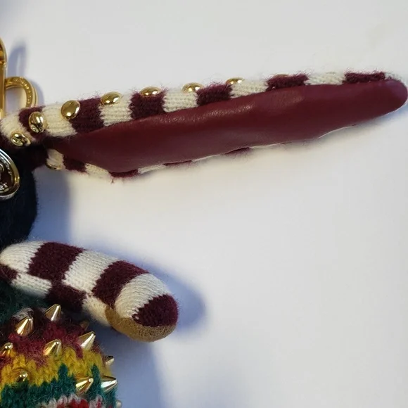 Authentic! Burberry Key Vera the Hare Ring Charm Bunny Rabbit Burberry Keychain - Picture 8 of 14